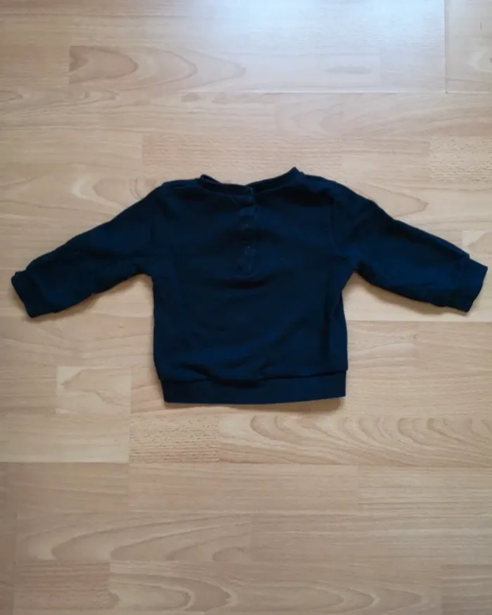 Pull 18 mois bleu marine mum is magic - photo numéro 2