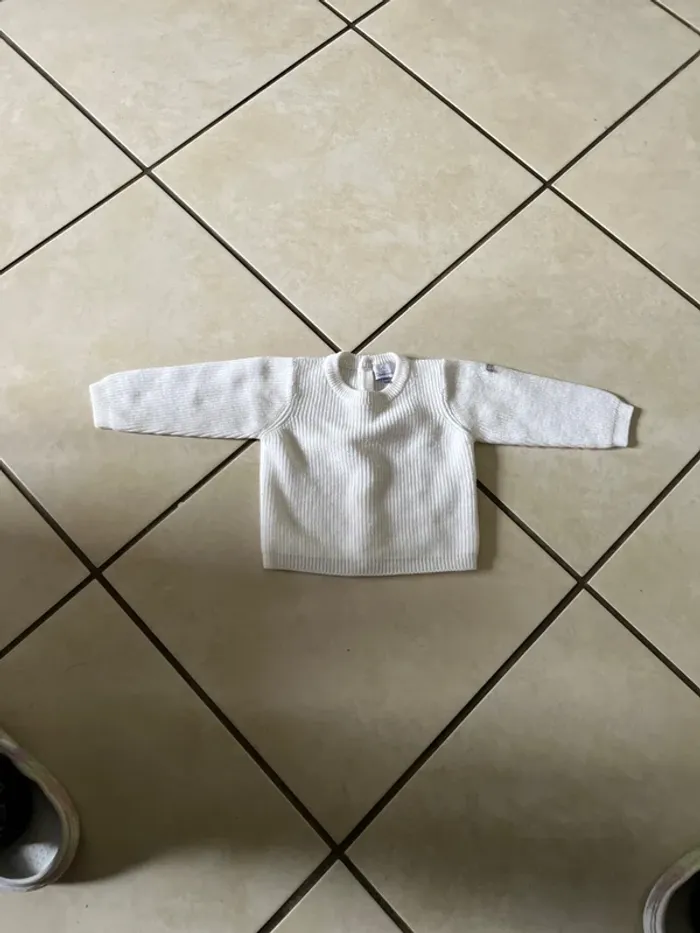Pull bébé 3 mois