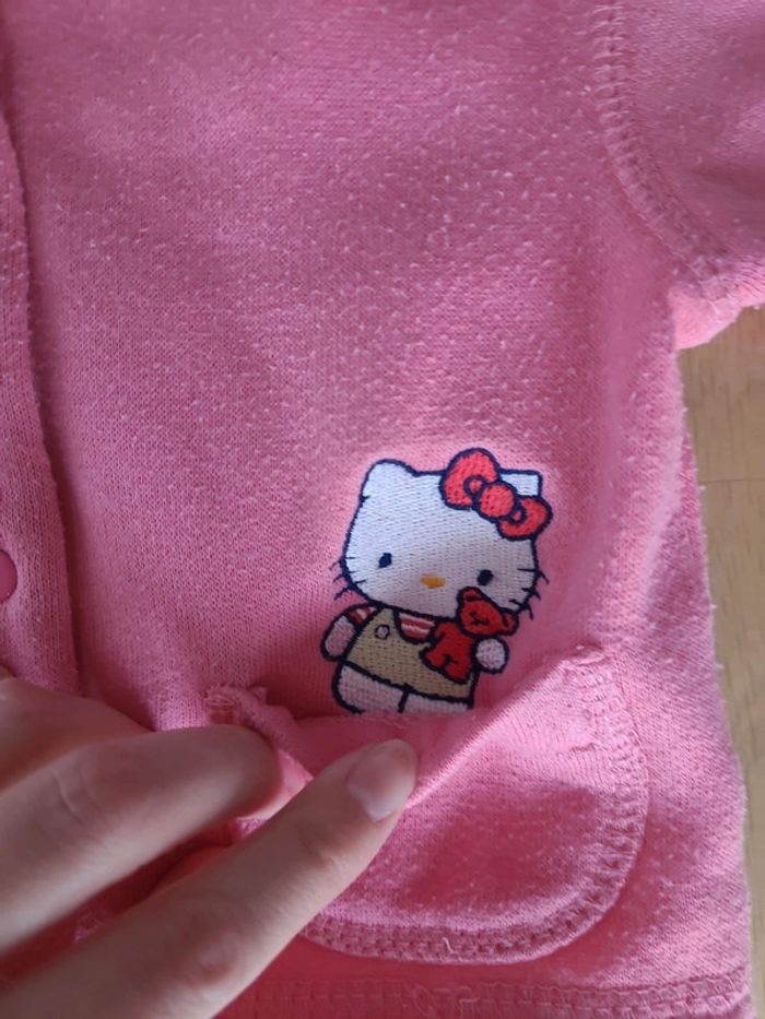 Veste Hello Kitty 6mois - photo numéro 5