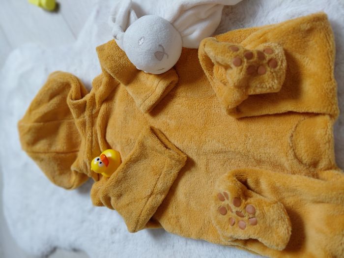 Combinaison Simba Disney 6 mois - photo numéro 5