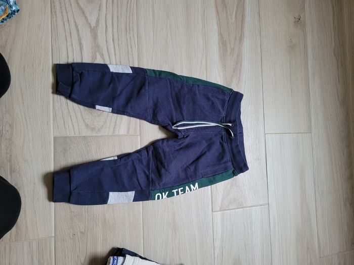 Lot 6 pantalons garçon 3 ans