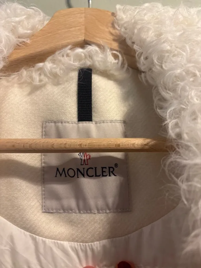 Doudoune Moncler - photo numéro 3