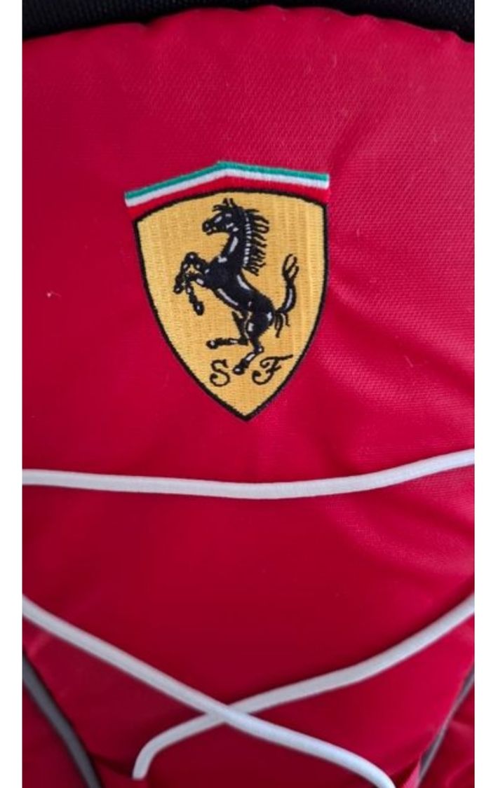 Porte bébé FERRARI - photo numéro 2