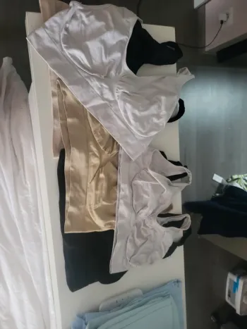 Lot de 7 brassières