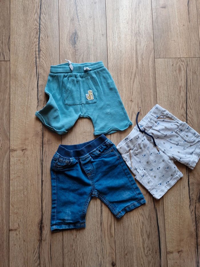 3 shorts 23 mois