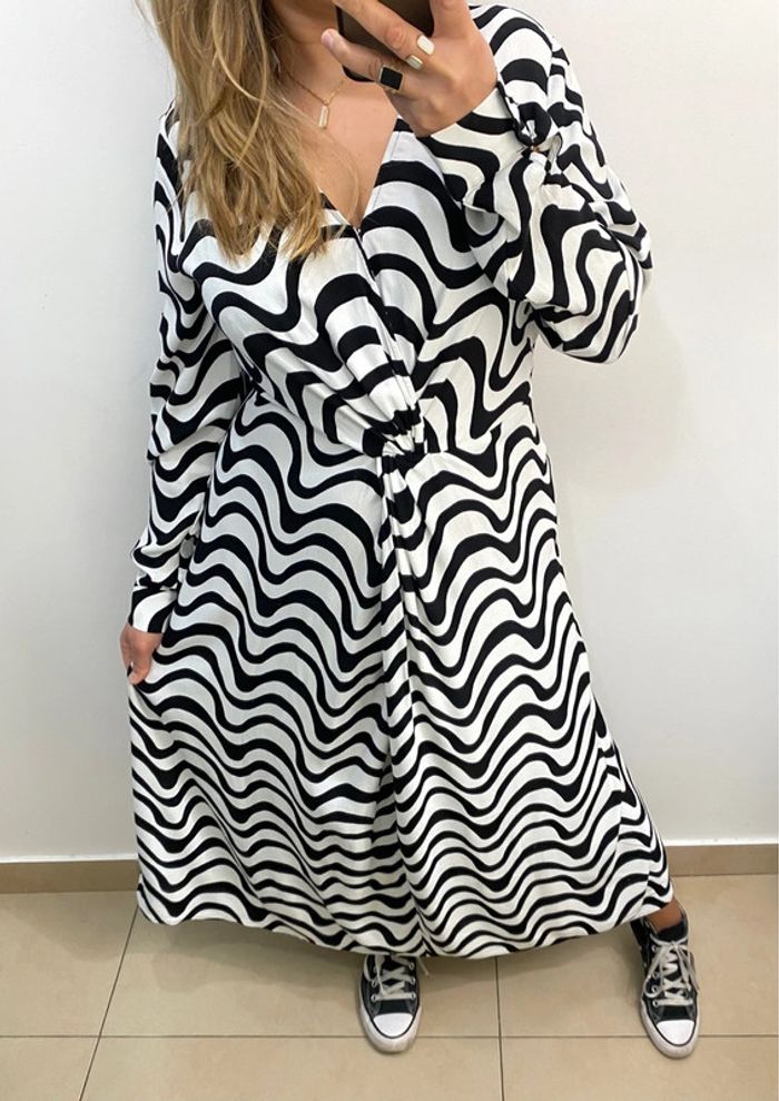 Superbe Robe Longue Imprimée Taille 40 - photo numéro 4
