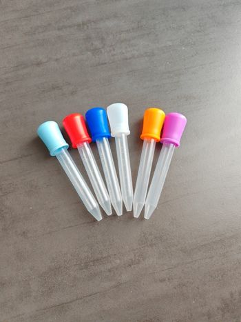 6 pipettes colorés 5 ml