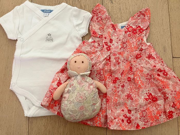 Magnifique robe Liberty Jacadi + body MC 1 mois