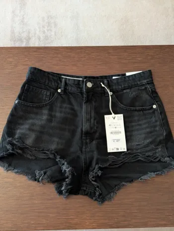 Zara short femme High Rise Curved Shorts Taille 40 USA 8