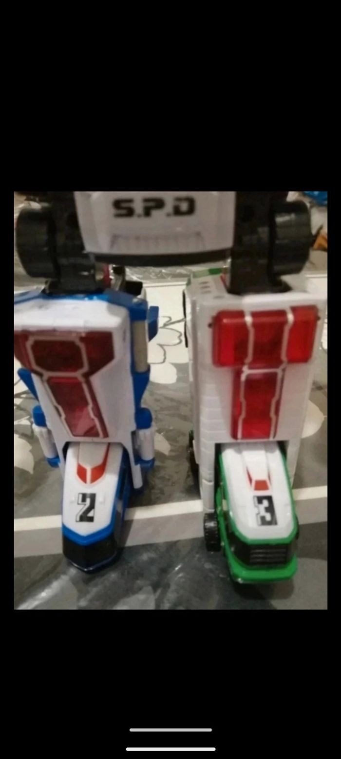 Robot Power Rangers S-P-D, DX Megazord Delta  Squad, Bandaï.  Année 2004 - photo numéro 8