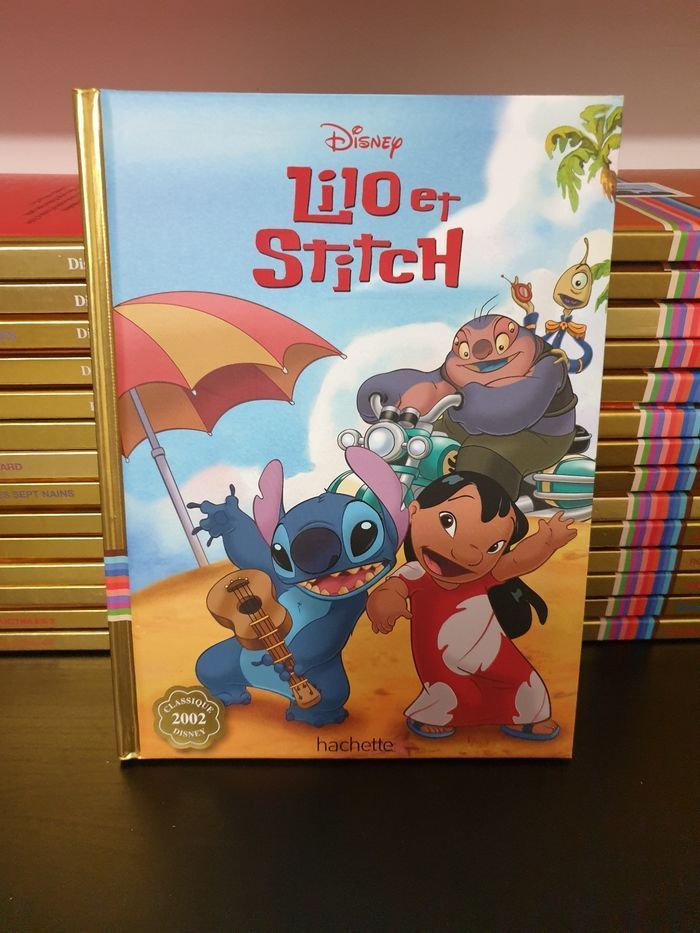 Au choix ! Livre disney club tranche doré - photo numéro 4