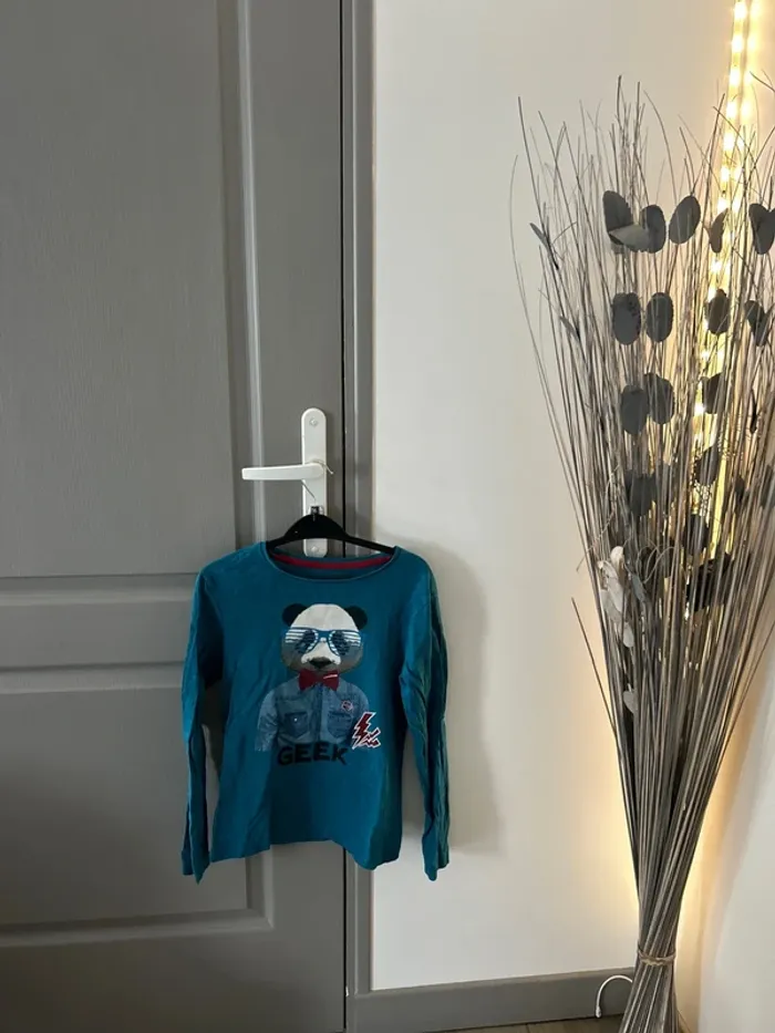 Tee shirt panda