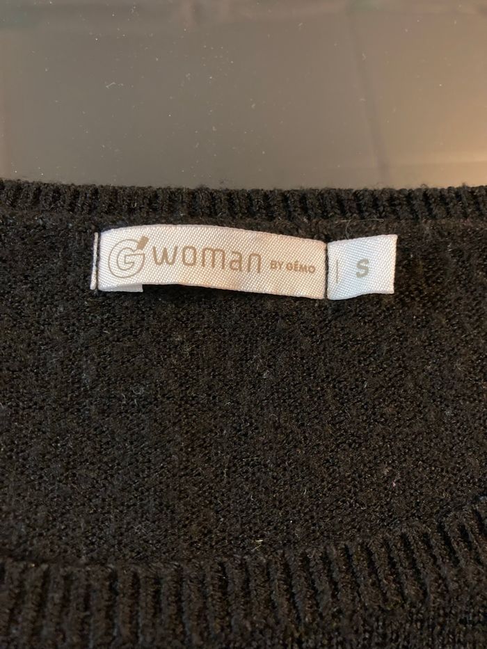 Pull noir - photo numéro 3