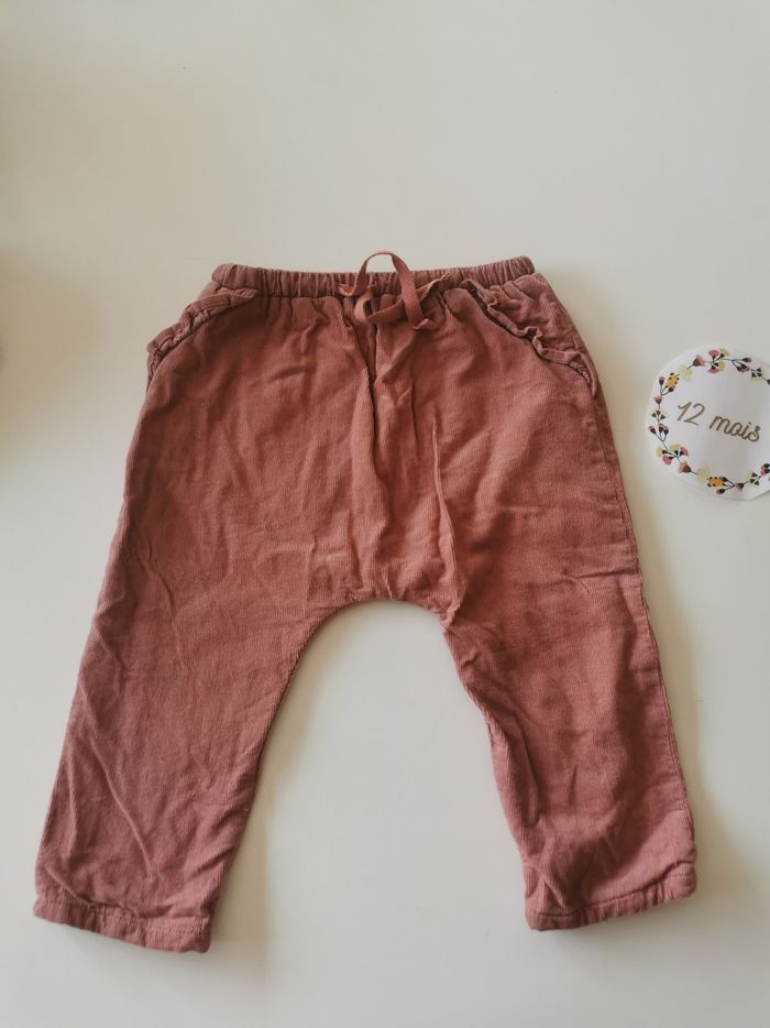 Lot de 3 articles bébé fille 12mois(2 pantalons + 1 bodie)en très bon état sergent major, boutchou - photo numéro 2