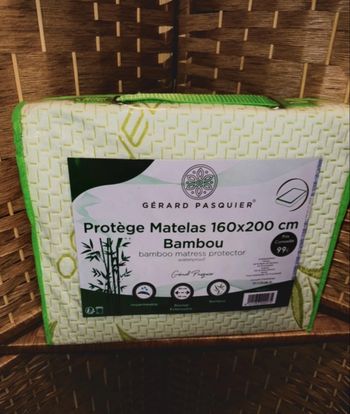 Protège matelas imperméable en bambou 
