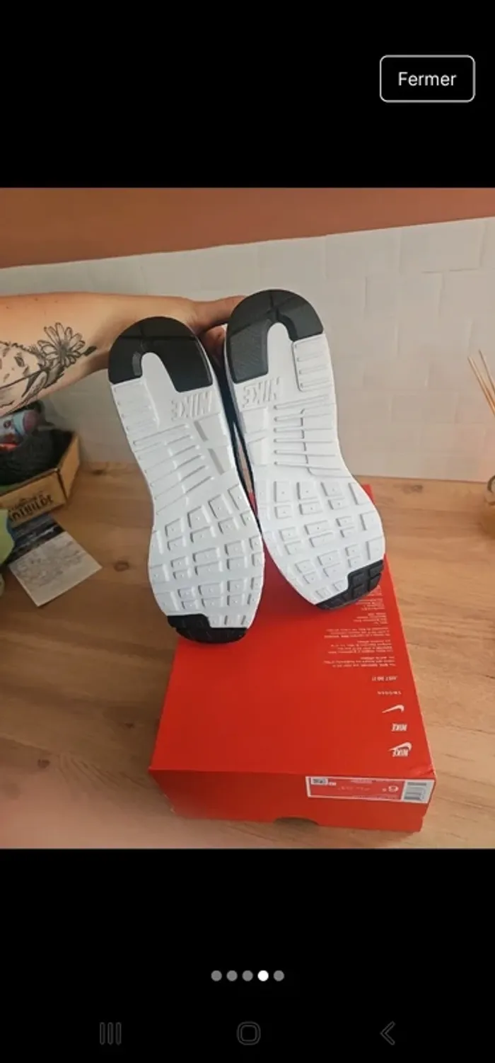 Nike air max tavas noir et blanche pointure 39 homme ou femme mixte neuve - photo numéro 4