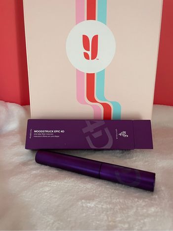 Mascara 4D