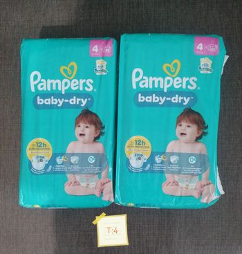 Couches pampers baby dry
