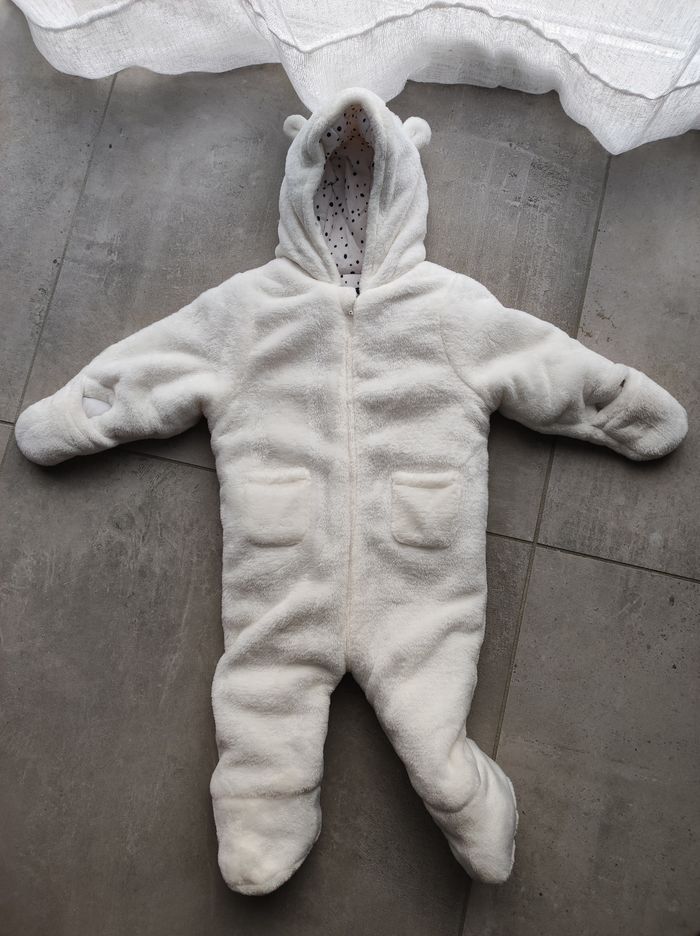 Combinaison bébé 9 mois