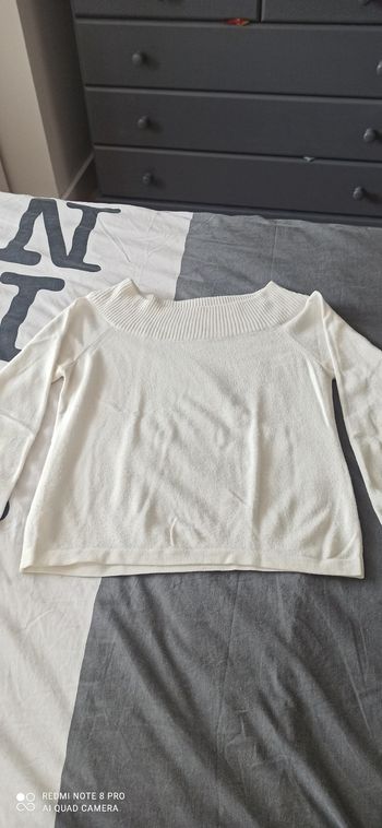 Pull creme t. 38