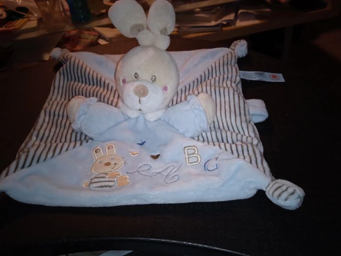 Doudou plat lapin nicotoy