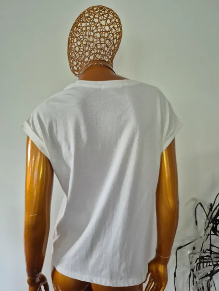 Tee-shirt Crème Manches Courtes Femme avec Cœur Taille S/M - photo numéro 2