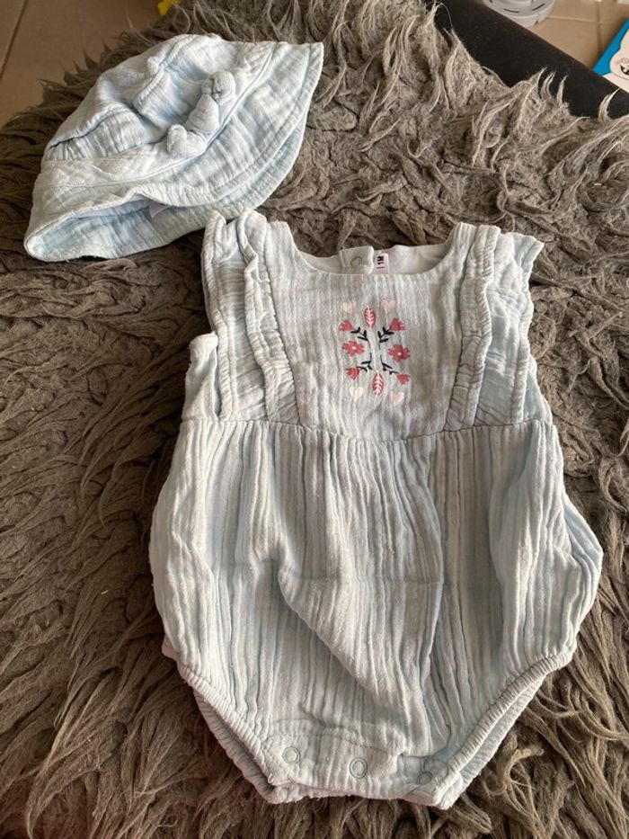 Barboteuse + chapeau