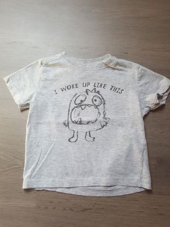 T-shirt manches courtes taille 92