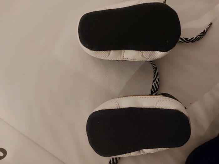 Chaussures bebe - photo numéro 4