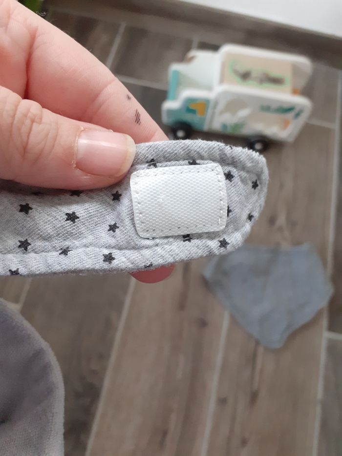 Bavoir bandanas - photo numéro 4