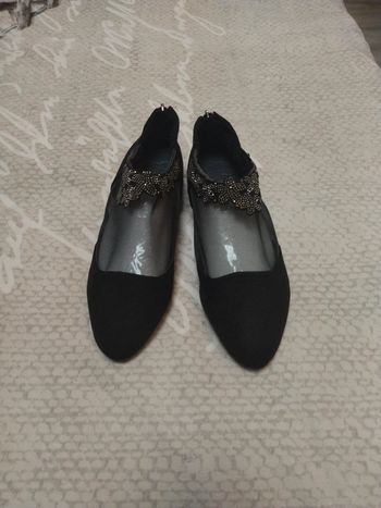 Chaussures de soirée neuves taille 40