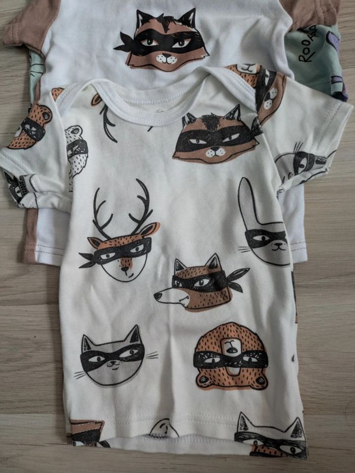 Lot de 4 t-shirts garçon 12-18 mois - photo numéro 2