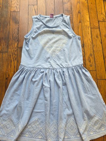 Robe 7-8 ans