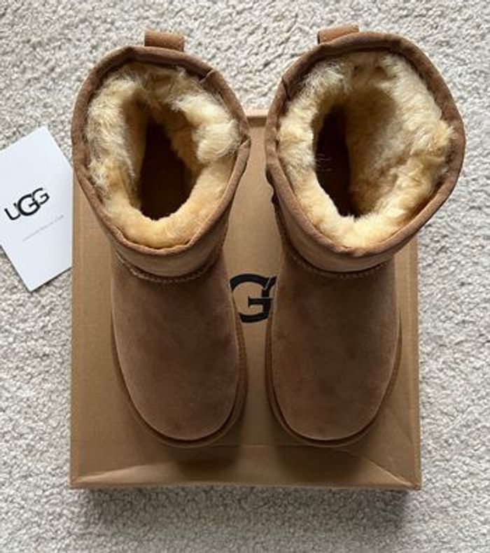 Bottines UGG Classic Mini Platform - Taille 37 - Neuves - photo numéro 7