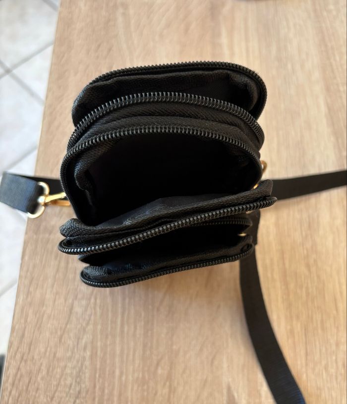Pochette à bandoulière - photo numéro 3