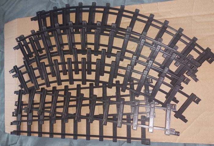 Très beau train  en  plastique , neuf - photo numéro 7