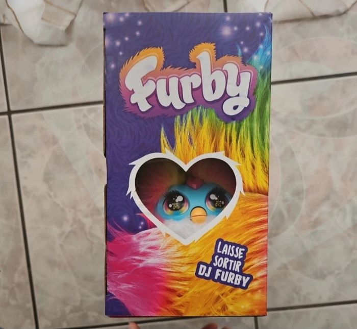 Dj furby rainbow - photo numéro 5