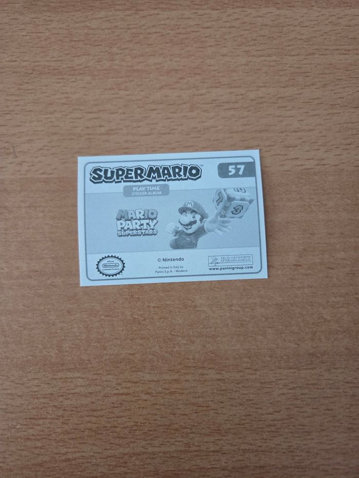 Carte Panini officielle de la collection Super Mario - photo numéro 2