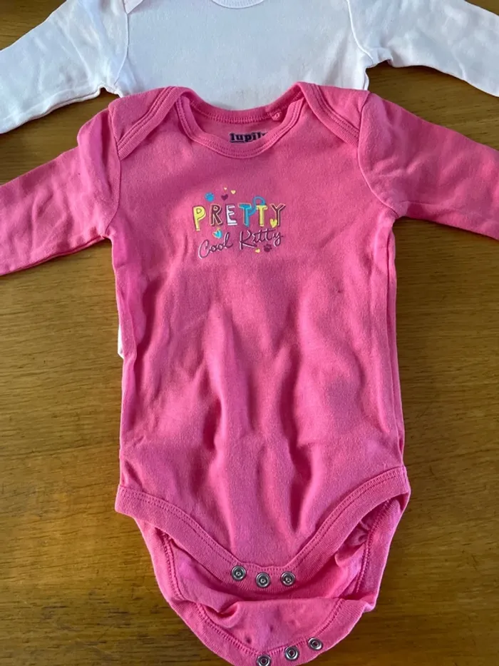 Lot 3 Body fille manches longues 2-6 mois - photo numéro 4