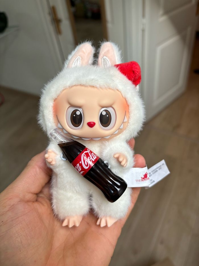 Labubu Coca-Cola popmart