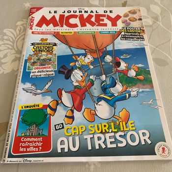 Mickey cap sur l’île au Trésor