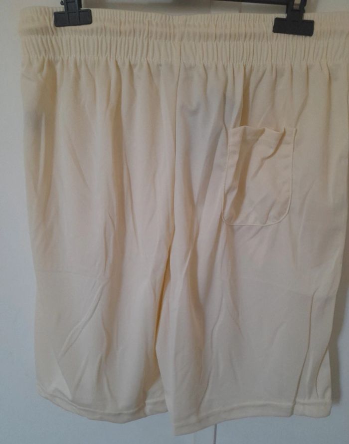 Short long homme - photo numéro 3