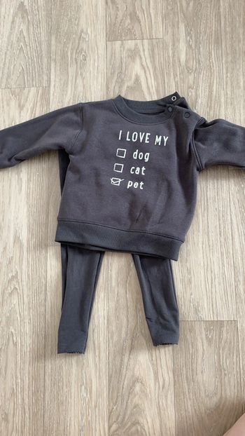 Ensemble sweat et legging 80 cm