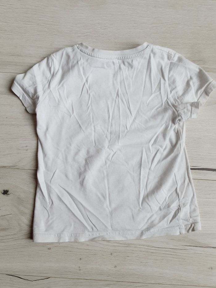 Vêtement garçon tee-shirt à sequins manches courtes blanc sport foot basket Kiabi 4 ans - photo numéro 4