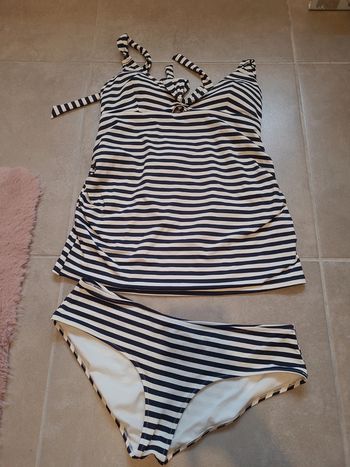 Maillot de bain de grossesse
