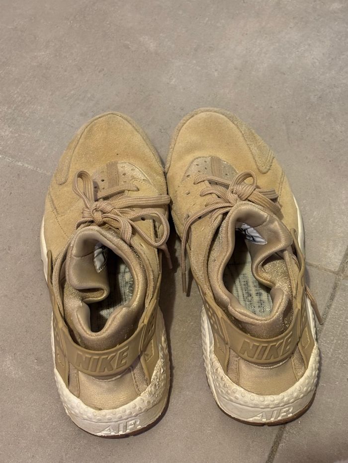 Nike huarache femme beige - photo numéro 2