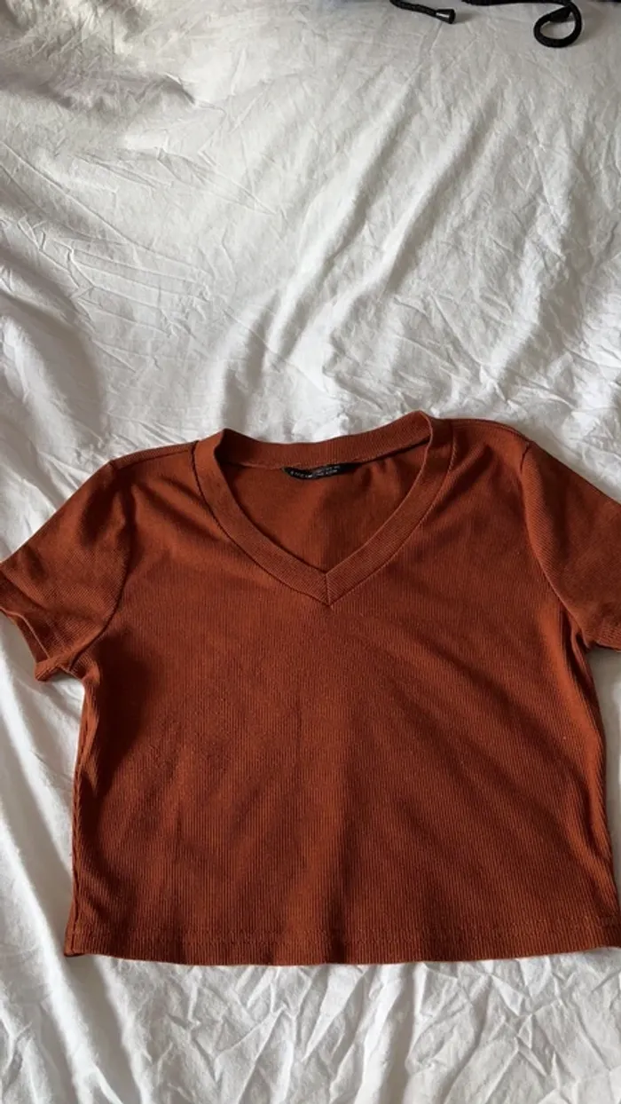 Crop top