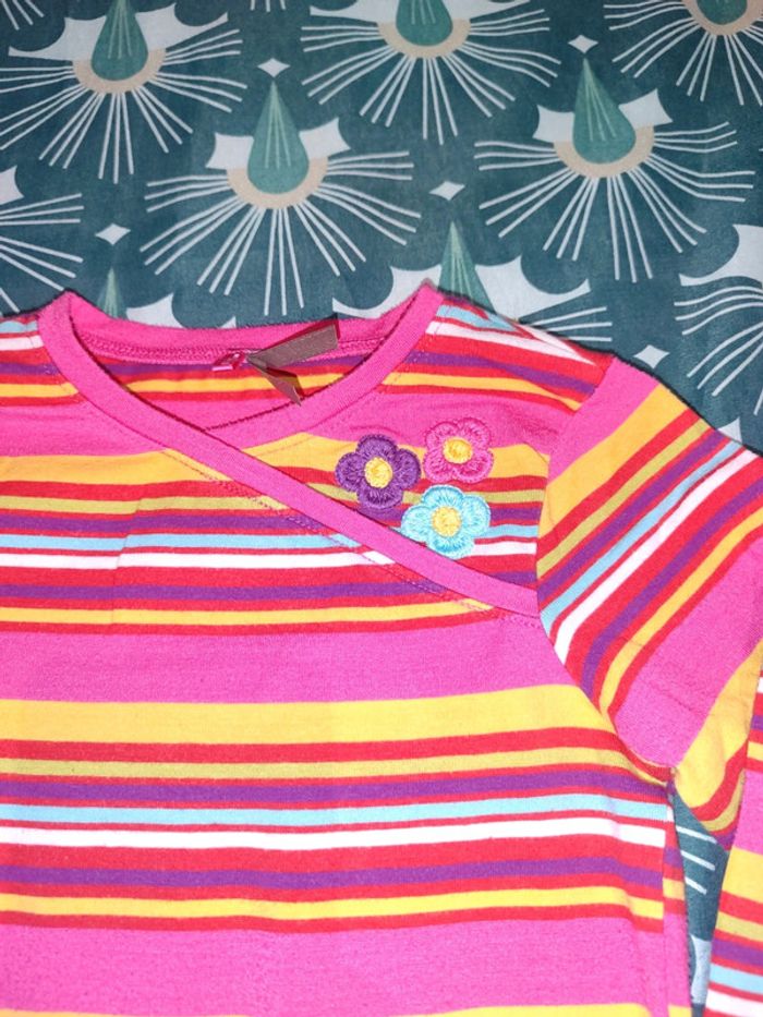 T-shirt manche longue taille 5 ans - photo numéro 2