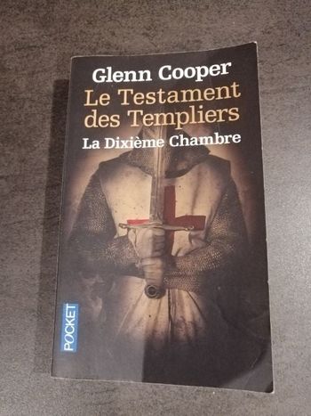 Thriller Le testament des templiers de Glenn Cooper en bon état