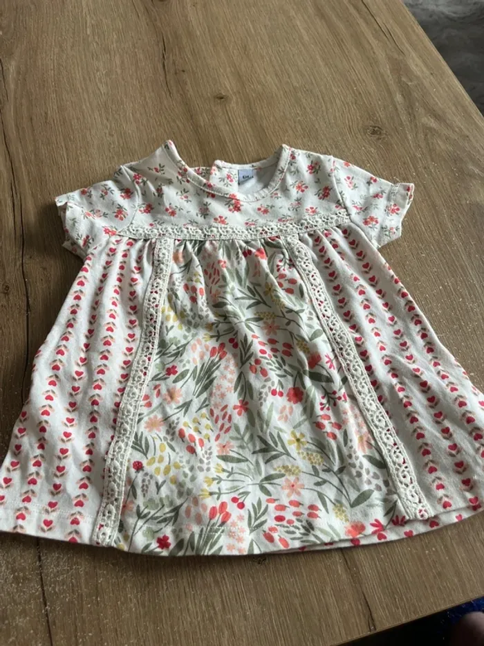 Ensemble bébé fille 6 mois - photo numéro 2